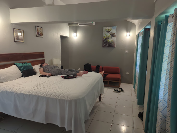 Airport-Beach-Hotel-3.jpg