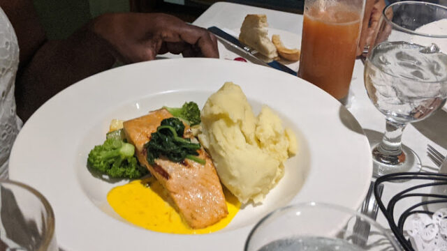 Alexanders-Restaurant-1.jpg