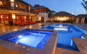 Aqua-Beach-Villa-3.jpg