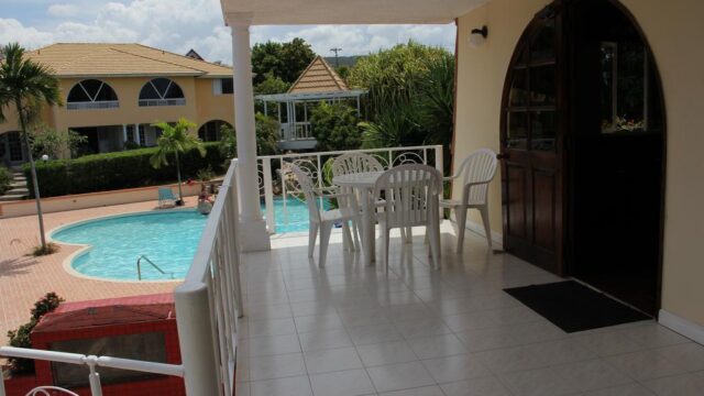 Atrium-at-Ironshore-Hotel-3.jpeg