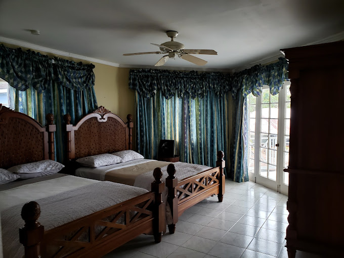 Beachcomber-Club-Resort-1.jpg