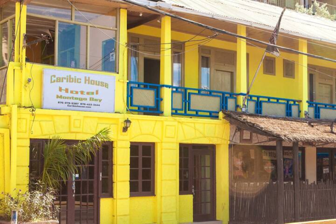 Caribic-House-Montego-Bay-2.png