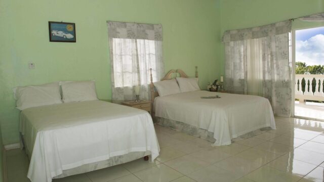 Celebrity-Villa-Jamaica-2.jpeg