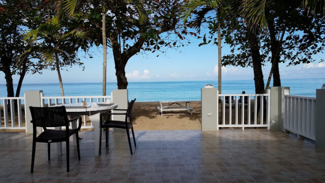 Coral-Seas-Beach-Resort-2.jpg