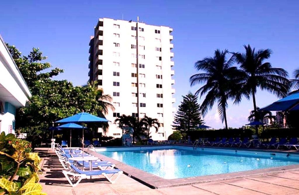 Deez Bed & Breakfast – Ocho Rios