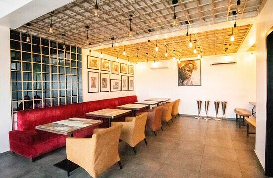 Exquisite-Restaurant-Lounge-6.jpg