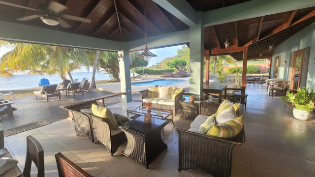 Fantasy-Beachnut-Villas-4.jpg