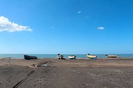 Farquhars-Beach-1.jpg