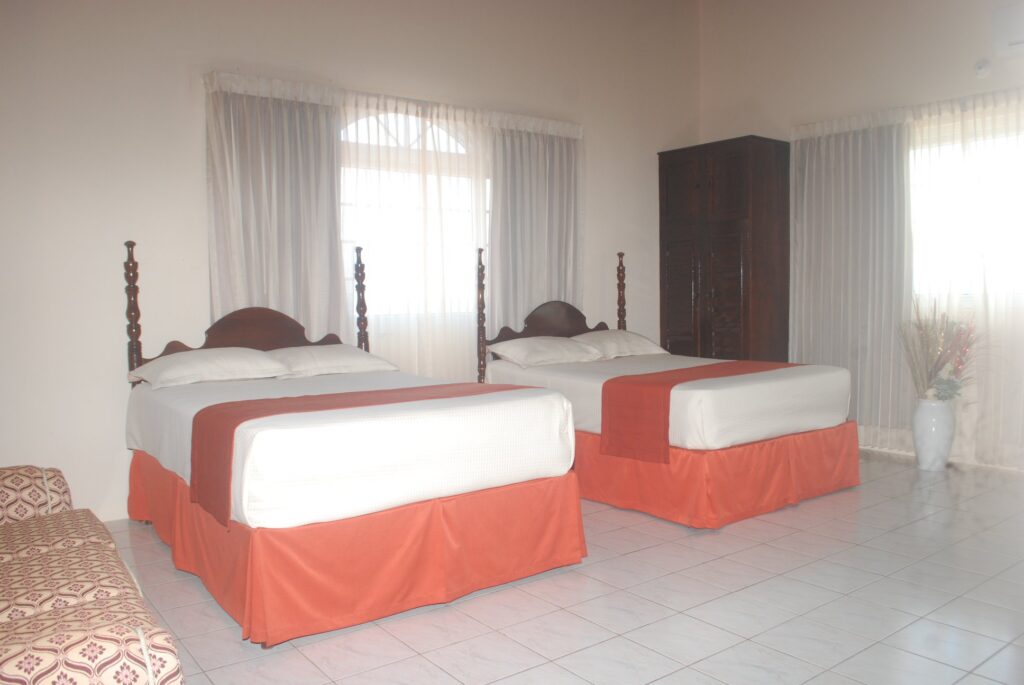 Global-Villa-Hotel-1.jpg