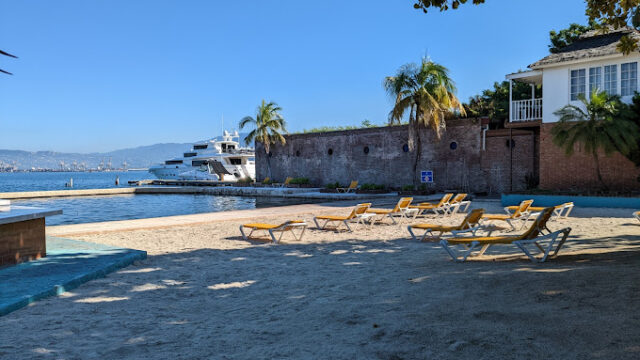 Grand-Hotel-Excelsior-Port-Royal-3.jpg