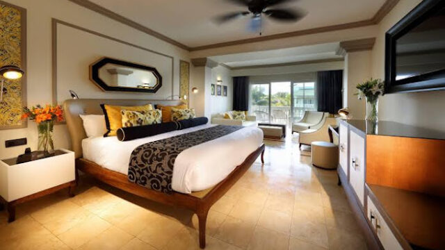 Grand-Palladium-Jamaica-Resort-Spa-1.jpg