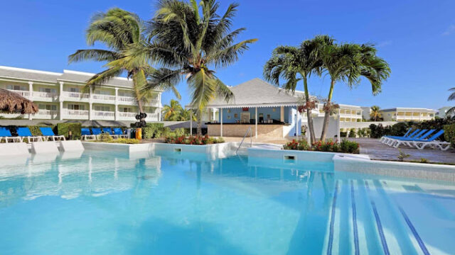 Grand-Palladium-Jamaica-Resort-Spa-3.jpg