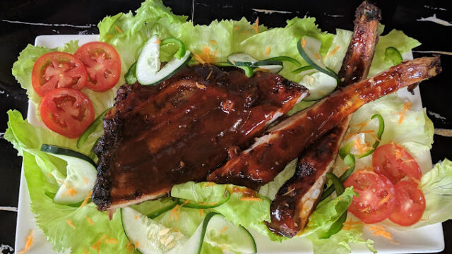 Guangos-Jerk-3.jpg