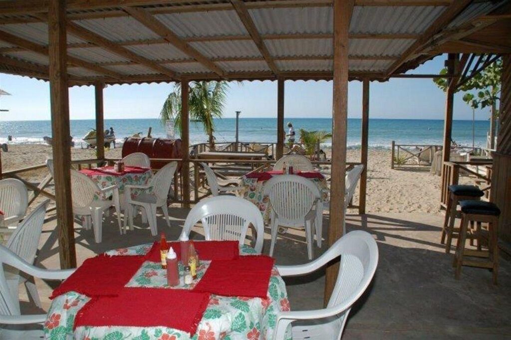 Hidden-Paradise-Resort-Hotel-1.jpeg