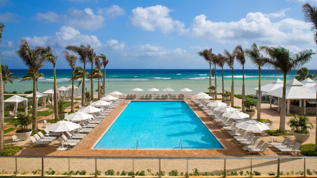 Hilton-Rose-Hall-Resort-Spa-3.jpg