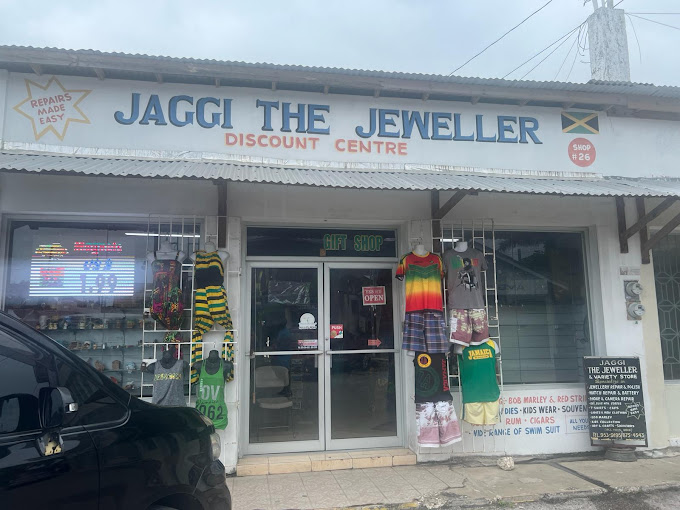 Jaggi-The-Jeweller-1.jpg