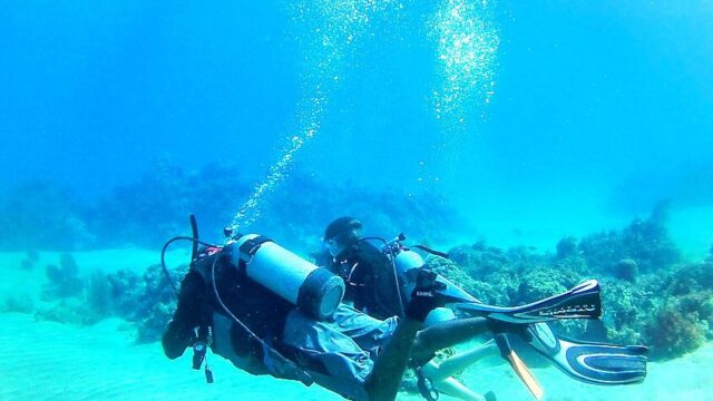 Jamaica-Scuba-Divers-3.jpg