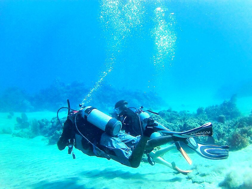Jamaica-Scuba-Divers-3.jpg