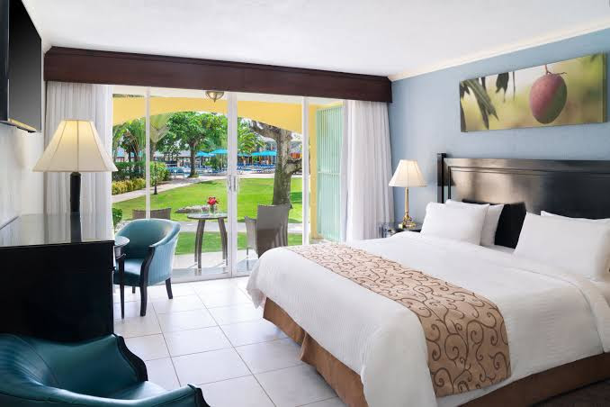 Jewel-Resorts-2.jpg