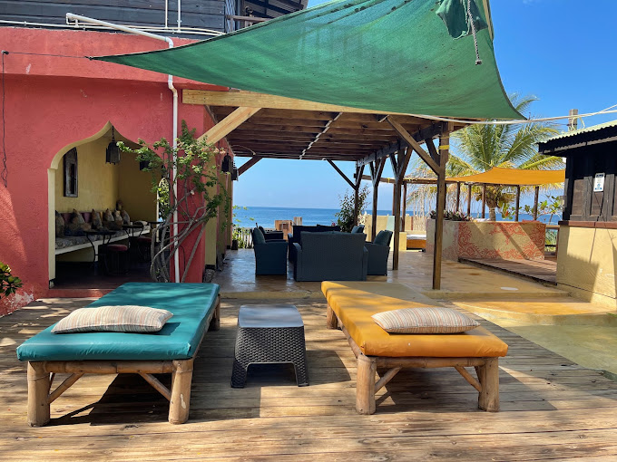 Katamah Beachfront Guesthouse
