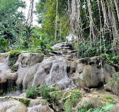 Konoko-Falls-3.jpg