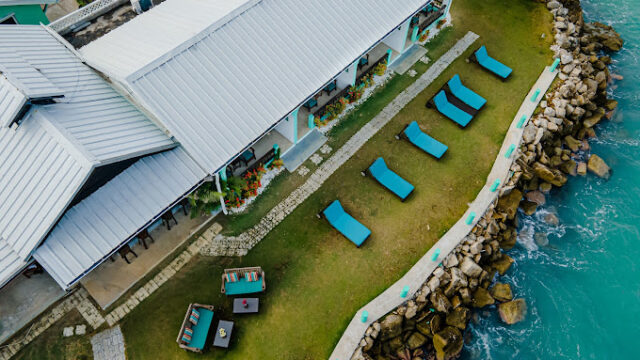 Luna-Sea-Inn-1.jpg