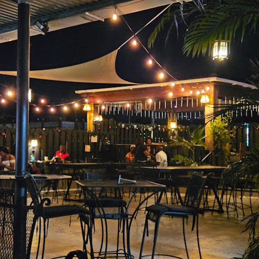 Macau-Gaming-Lounge-Bar-1.jpg