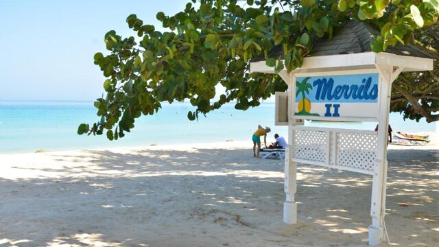Merrils-Beach-Resort-2.jpg