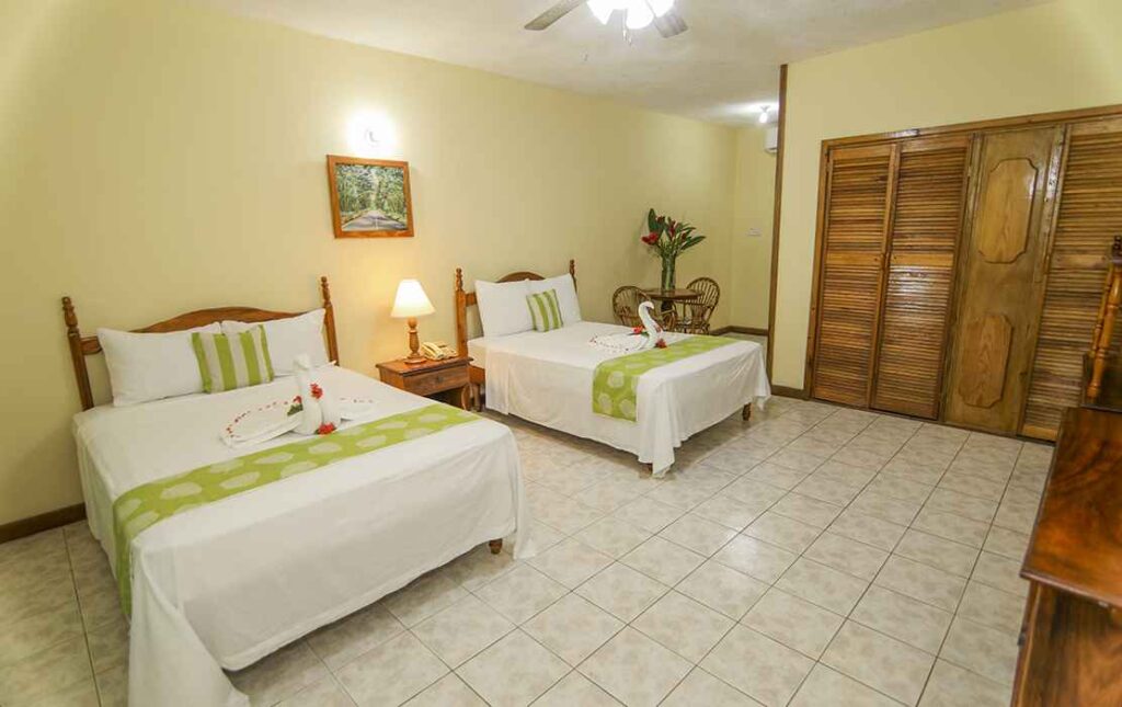 Merrils-Beach-Resort-3.jpg