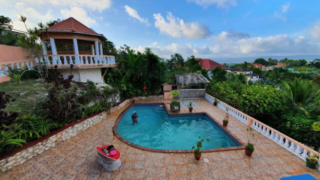 Mountain-Top-Villa-1.jpg
