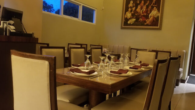 Nirvanna-Restaurant-Lounge-4.jpg