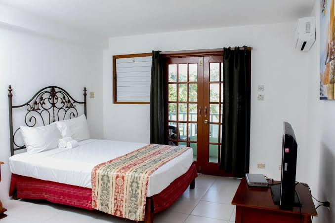 Ocean-Palms-Hotel-1.jpg