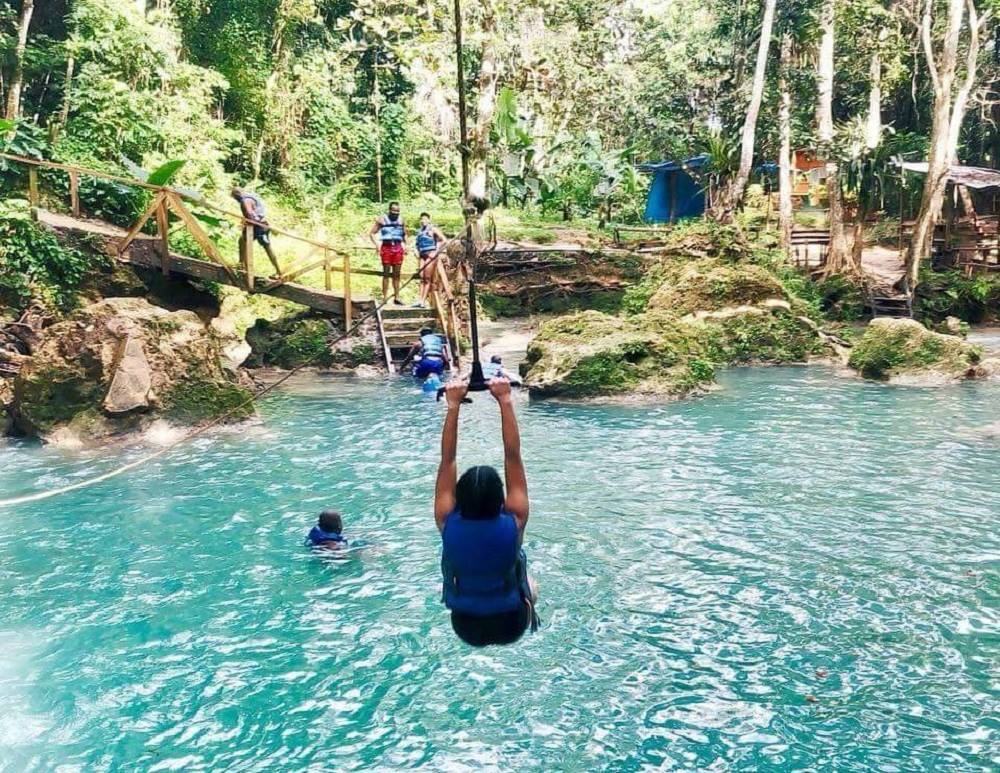Toshic Tours Jamaica