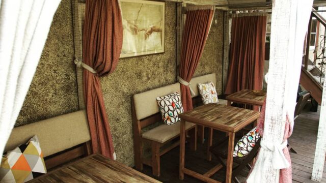 One32-GuestHouse-3.jpg