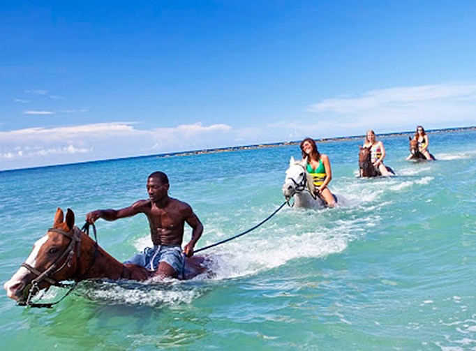 Reggae-Horseback-Riding-2.jpg
