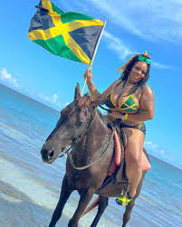 Reggae-Horseback-Riding-4.jpg