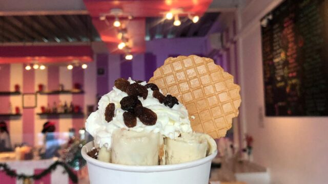 Rolly-Polly-Ice-Cream-1.jpg