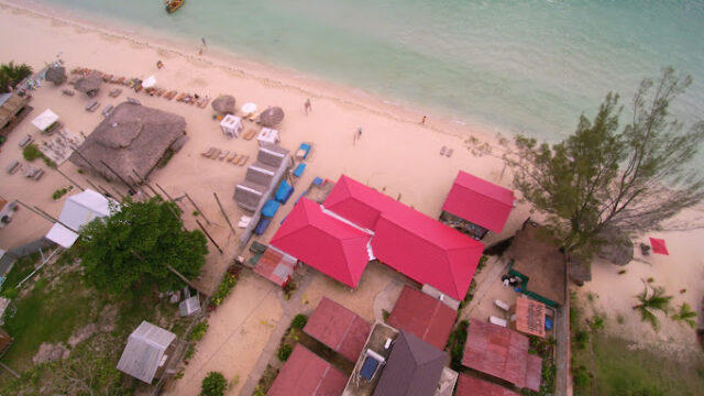 Roots-Bamboo-Beach-Resort-3.jpg