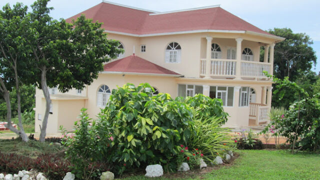 Rustic-Guest-House-2.jpg