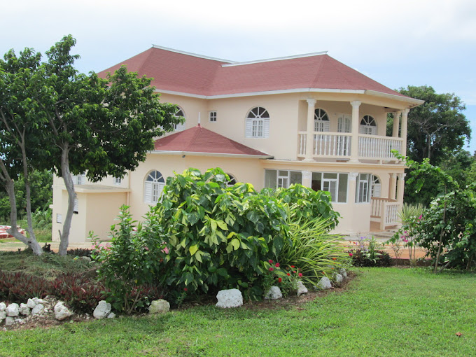 Rustic-Guest-House-2.jpg