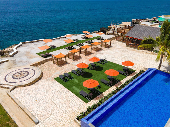 Samsara Cliff Hotel