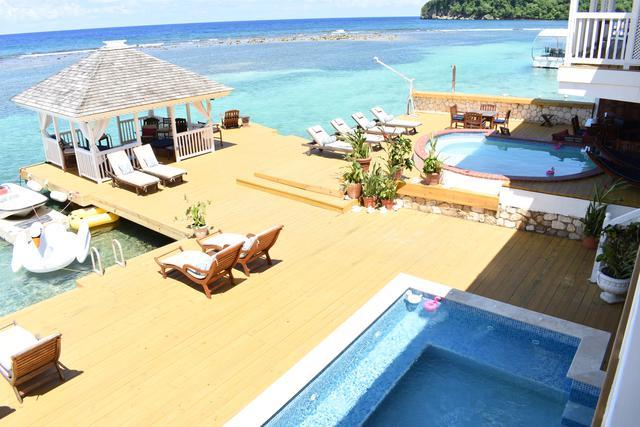 San Cove Villa