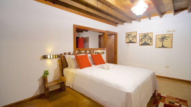 Sea-Cliff-Hotel-1.jpg