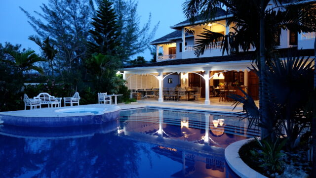 Selah-Villa-1.jpg