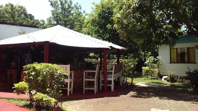 Shades-Cottage-Guesthouse-2.jpg