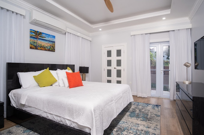Sun-Seeker-Villa-2.jpg