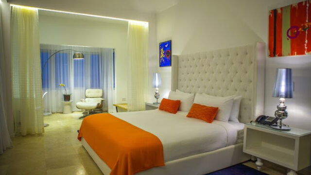 The-Trident-Hotel-1.jpg