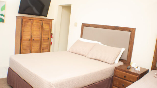 The-Vista-Inn-1.jpg