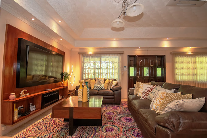 Tropical-Escape-Villa-2.jpg