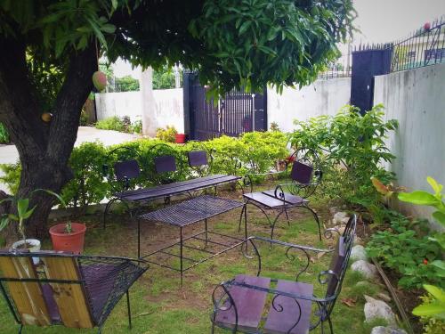Yard Style